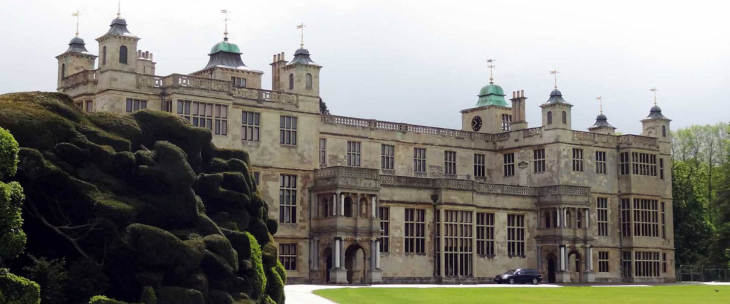 Architectural terracotta for restoration projects